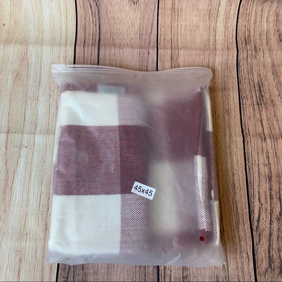 Fixwal 2pcs Red and White Buffalo Check Plaid Throw Pillow Covers 45x45cm - Picture 7 of 8